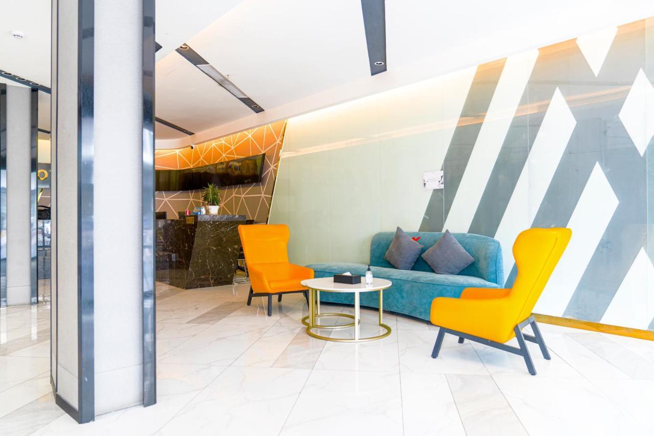 Joy Hotel Phnom Pen Exterior foto